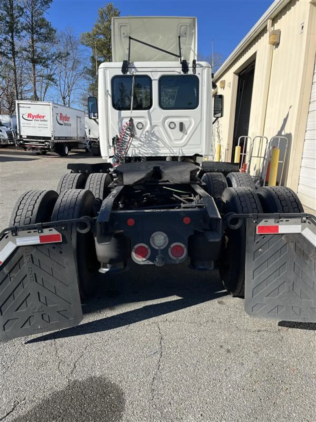 2020 Freightliner Cascadia in Ashland, VA — photo 5