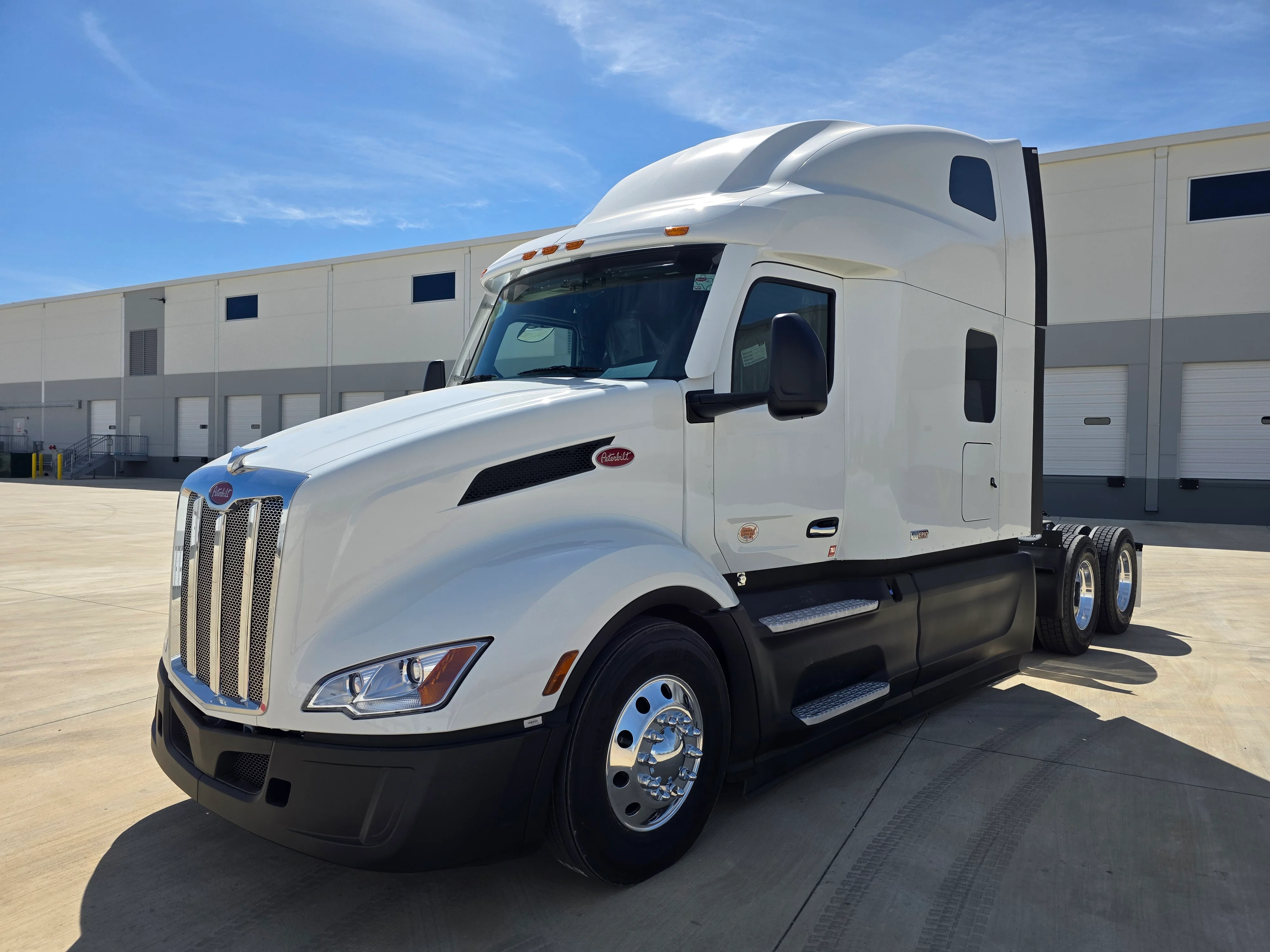 2027 Peterbilt 579 in Portland, OR