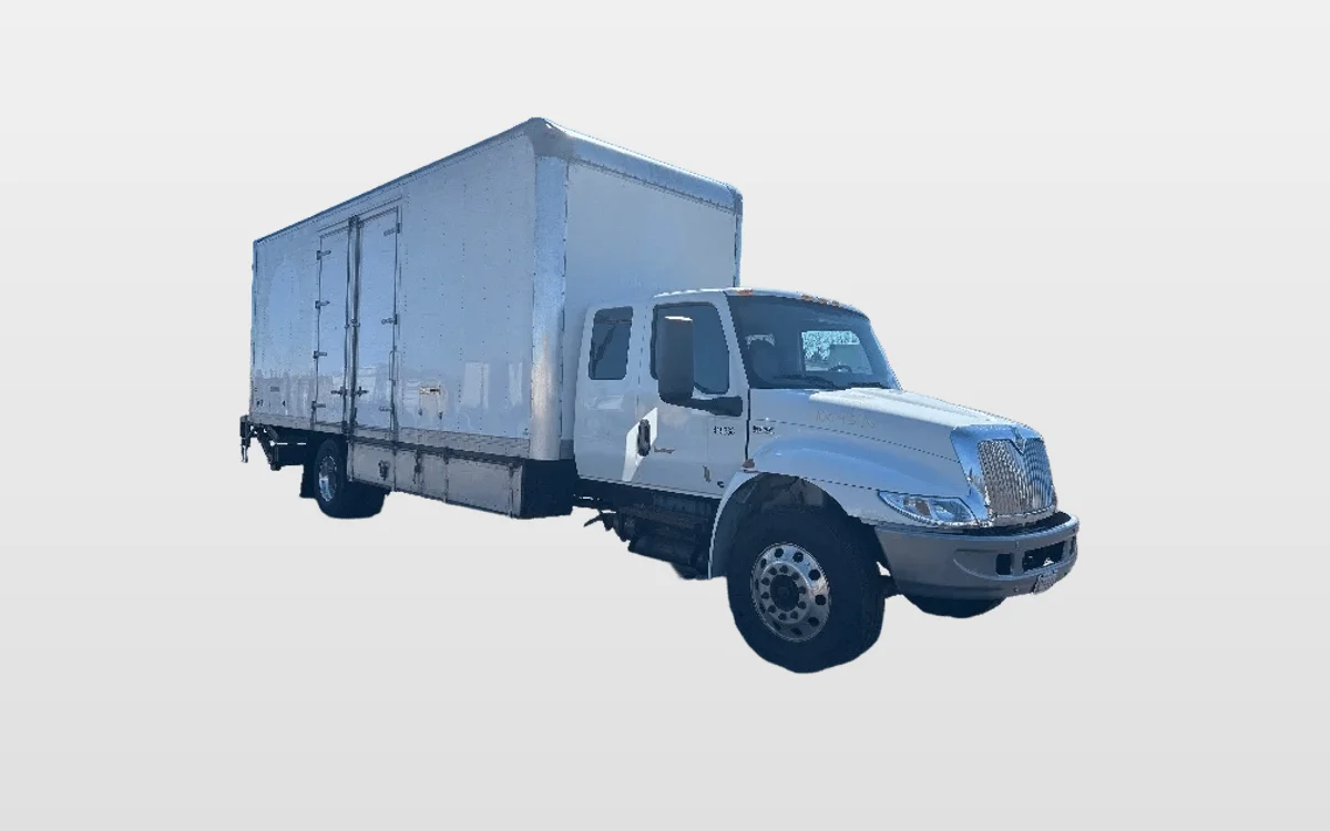 2022 International MV - image 1