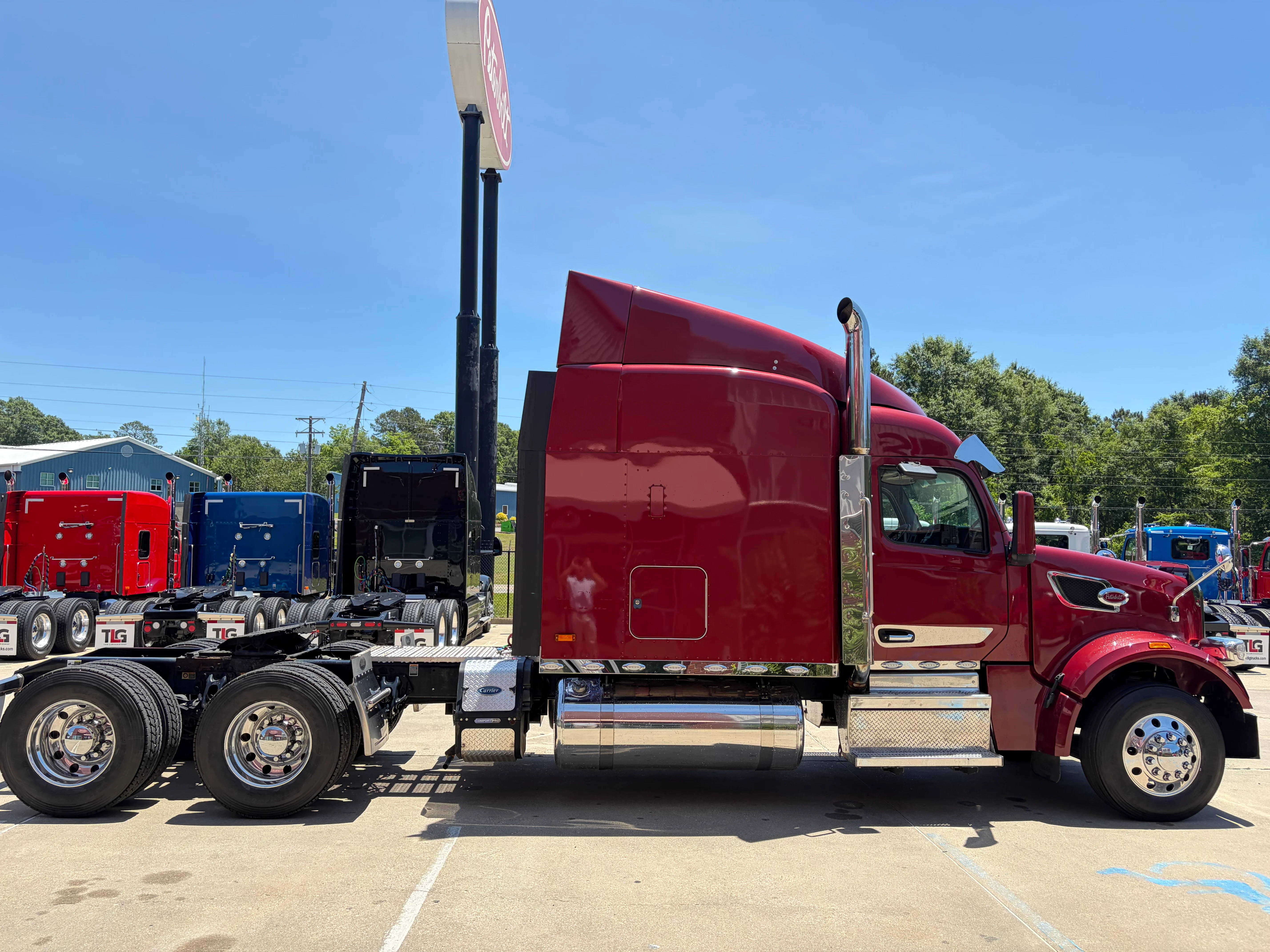 2022 Peterbilt 567 in Hattiesburg, MS — photo 6