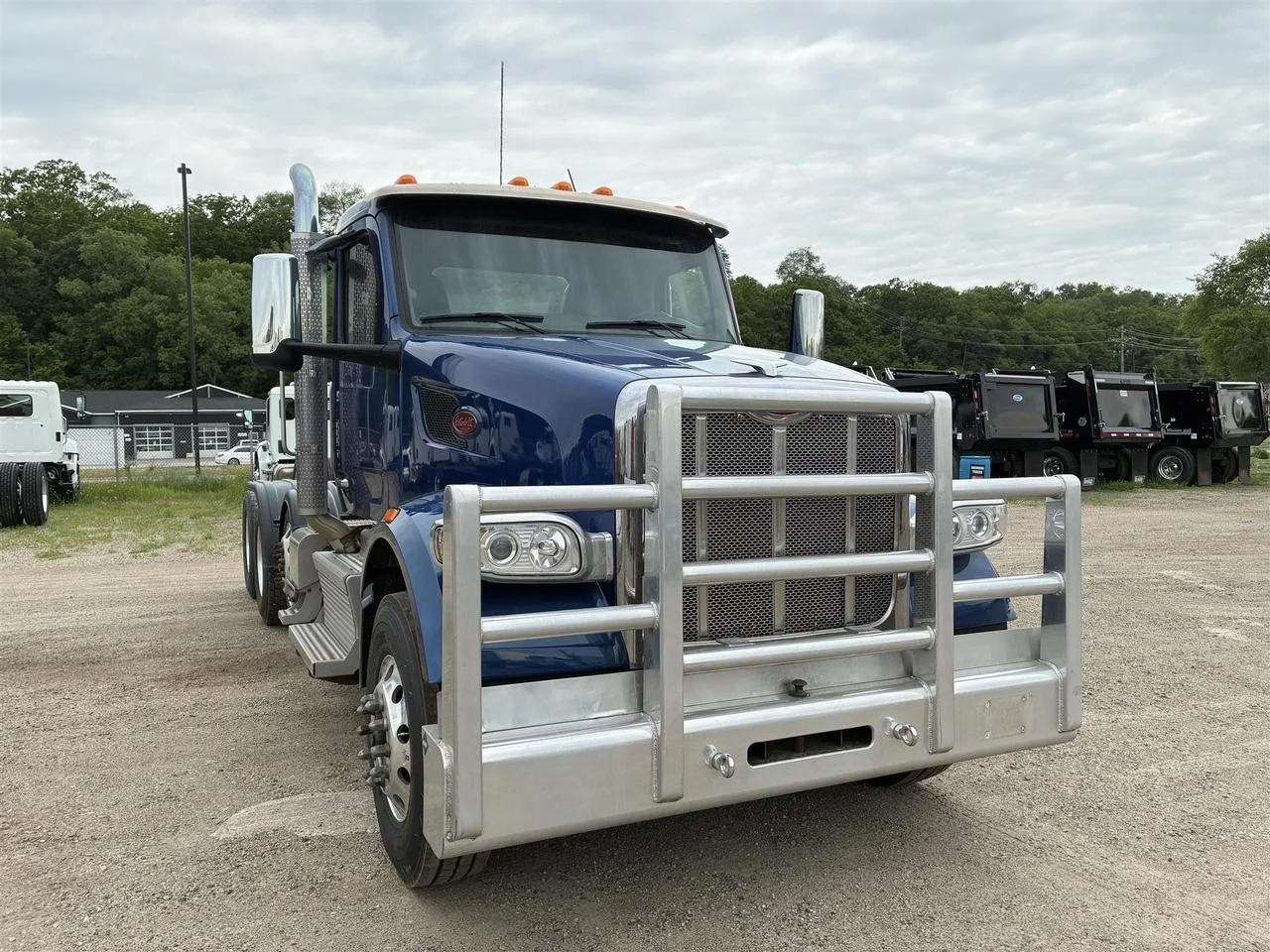 2023 Peterbilt 567 in Rochester, MN — photo 7