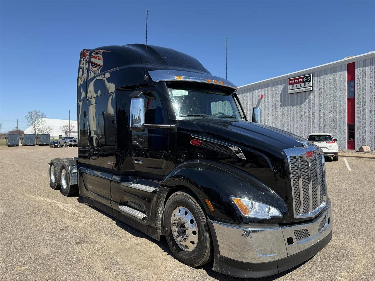 2027 Peterbilt 579