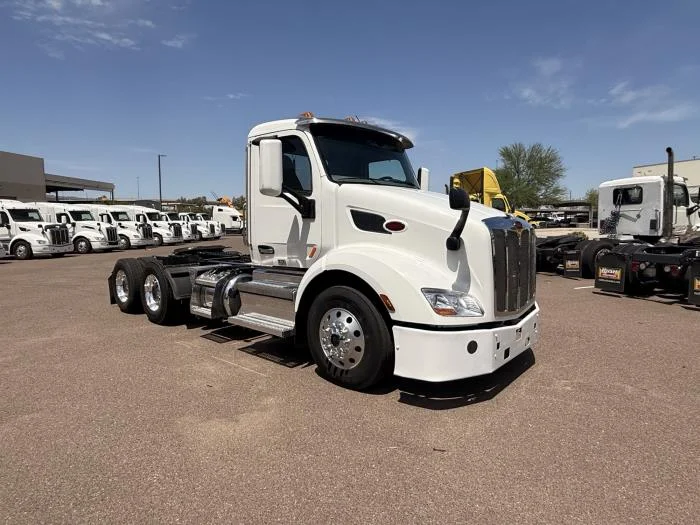 2019 Peterbilt 579 — photo 8