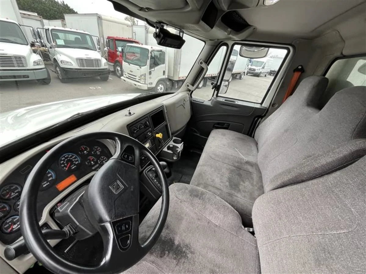 2018 International 4300 in Beltsville, MD — photo 8