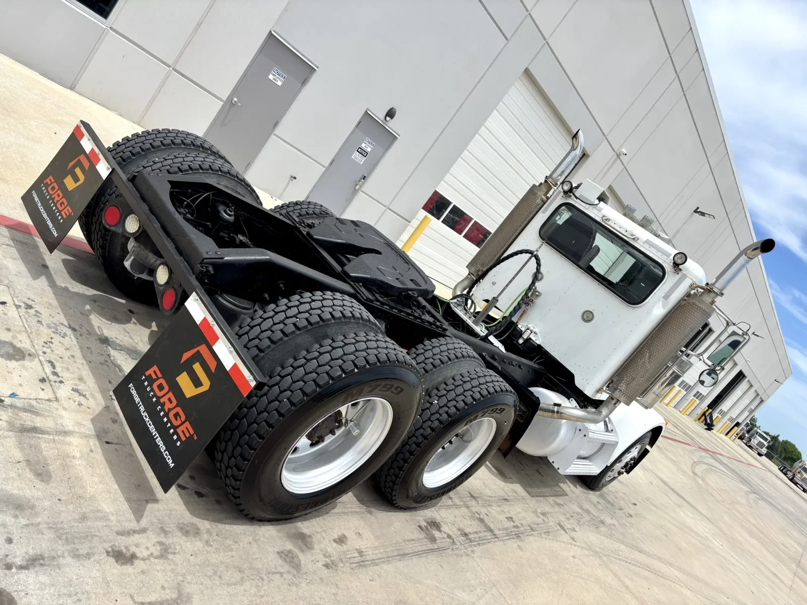 2006 Peterbilt in Hutchins, TX — photo 11