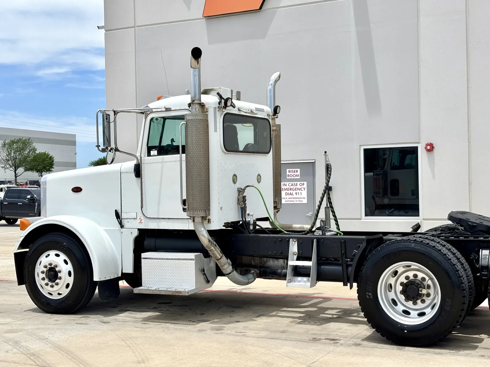 2006 Peterbilt in Hutchins, TX — photo 8