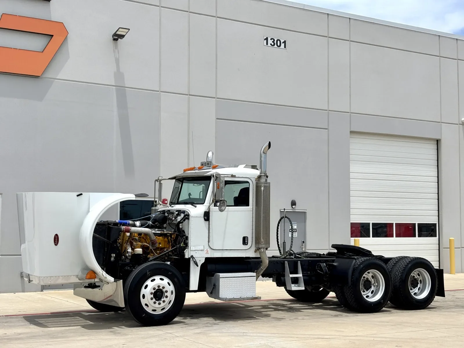 2006 Peterbilt in Hutchins, TX — photo 10
