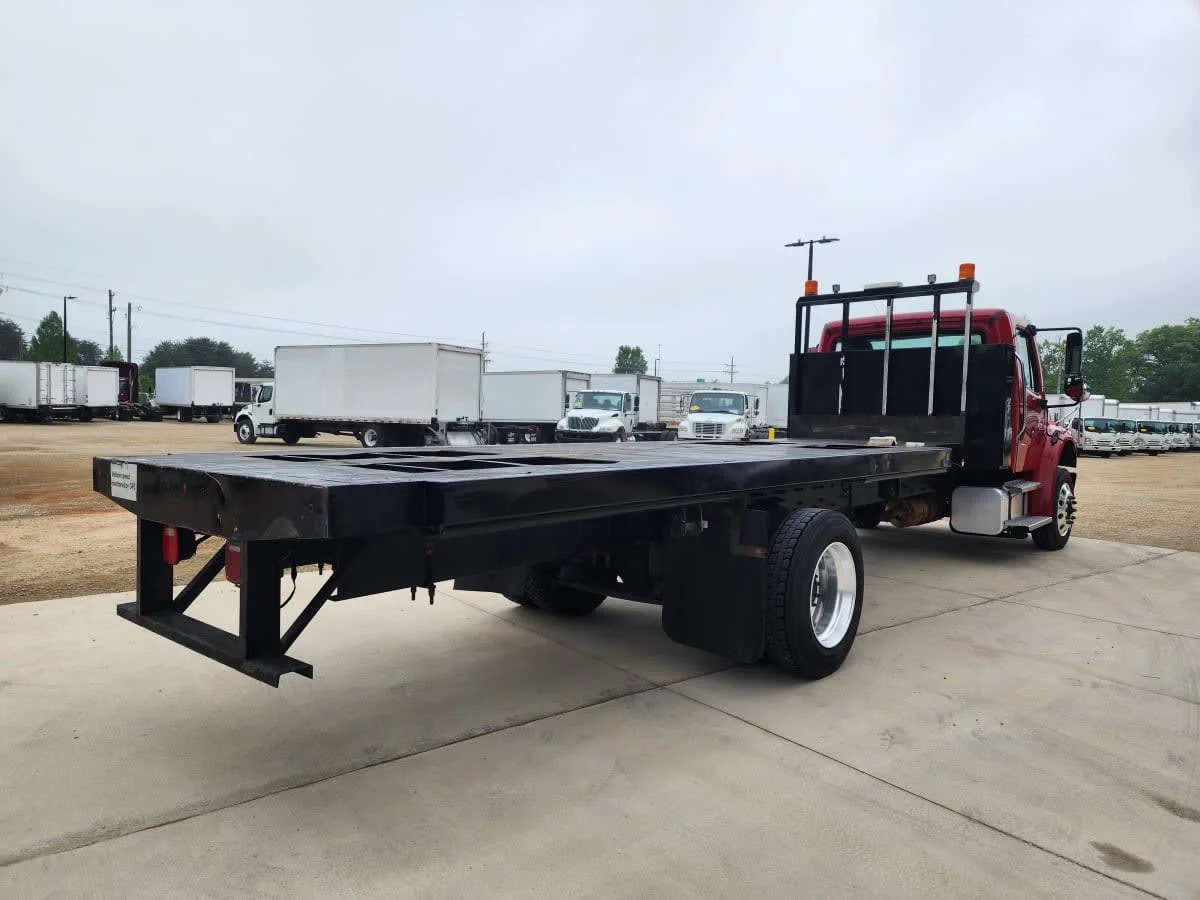 2019 Freightliner M2 106 in Greensboro, NC — photo 4