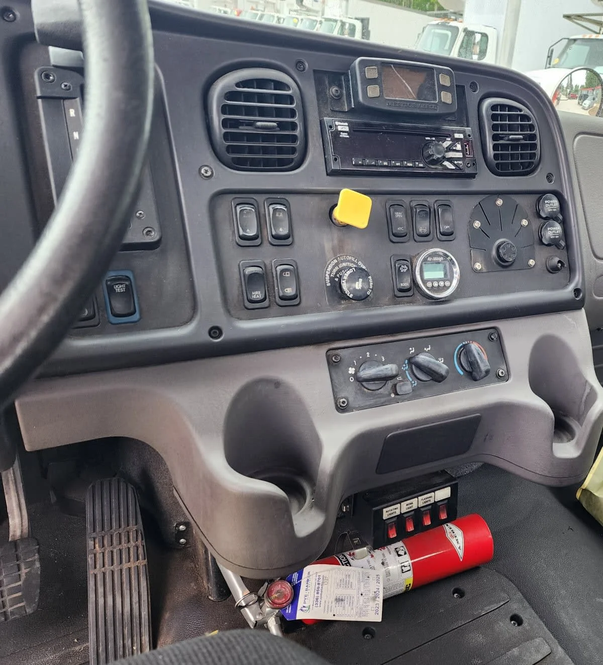 2019 Freightliner M2 106 in Greensboro, NC — photo 8