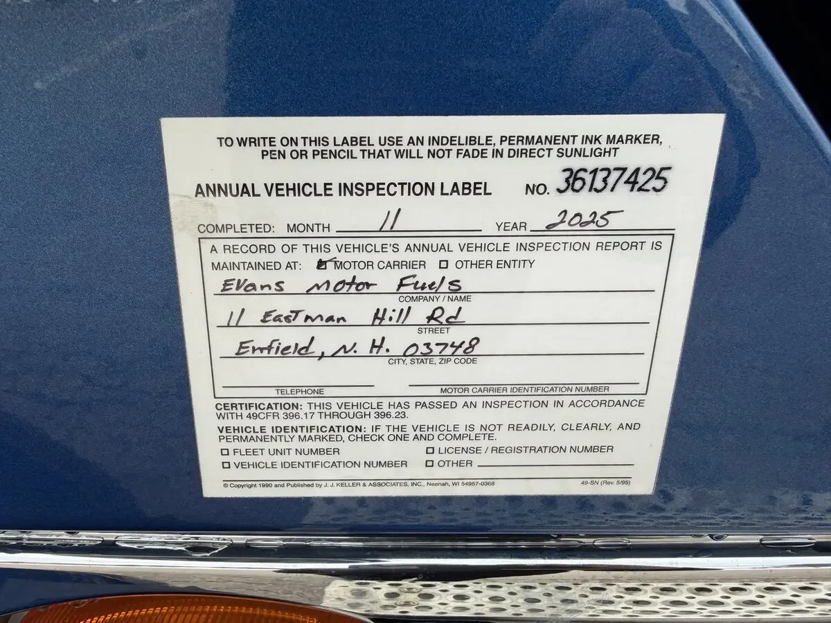 2022 International HX - image 6