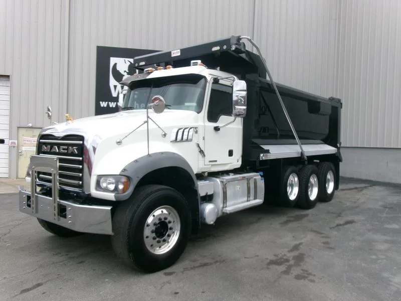 2022 Mack Granite