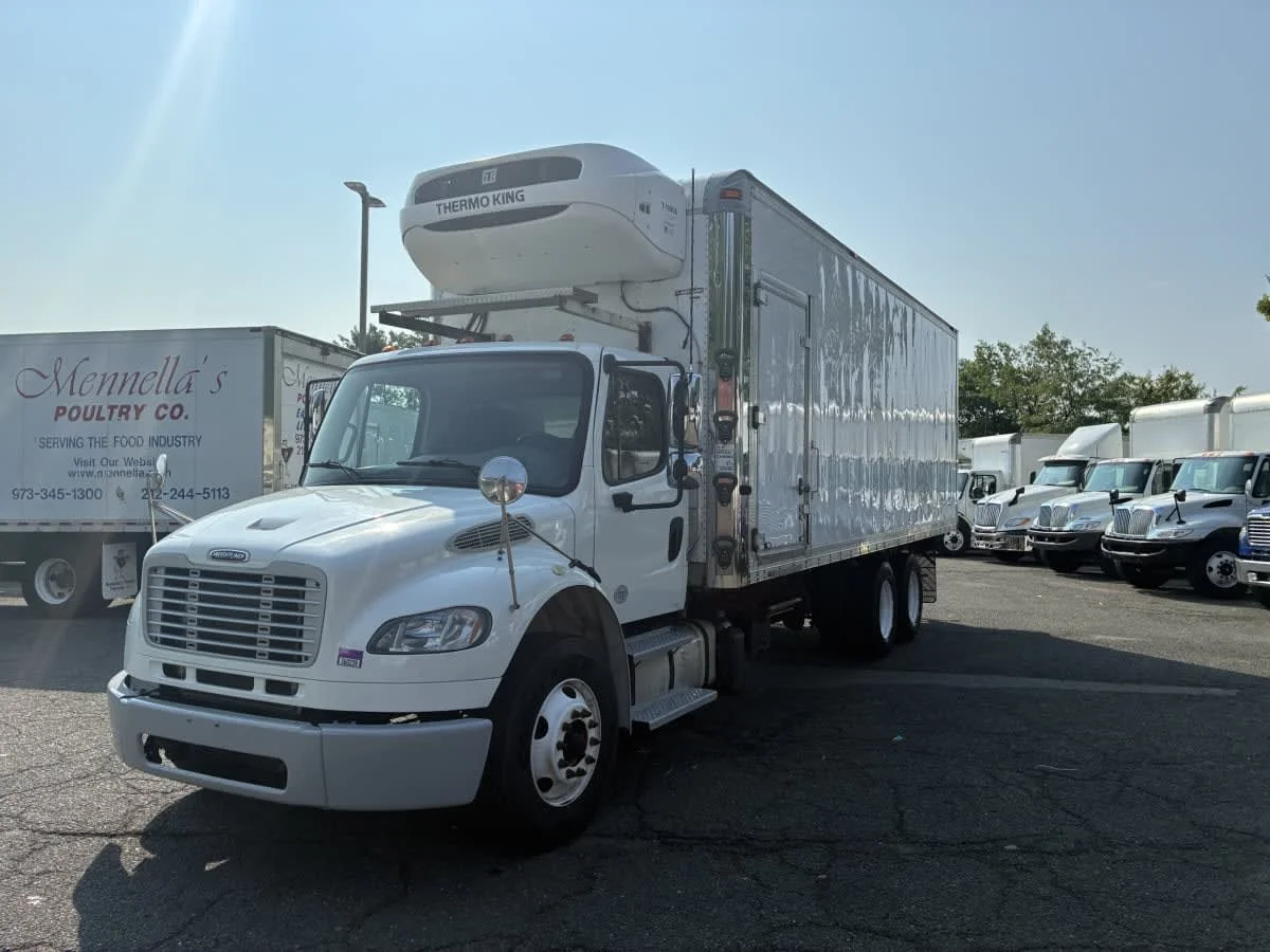 2019 Freightliner M2 106