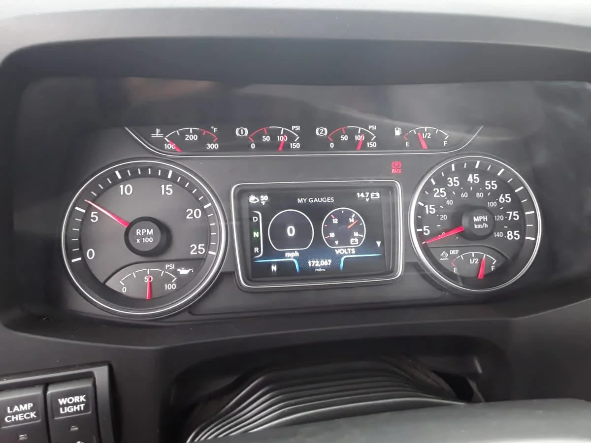 2019 International RH - image 9