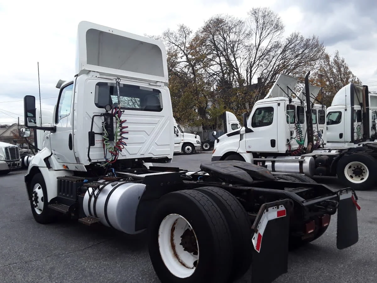 2019 International RH - image 6