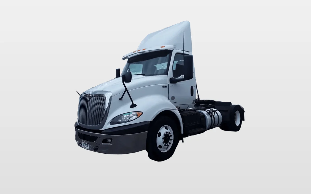 2019 International - image 1