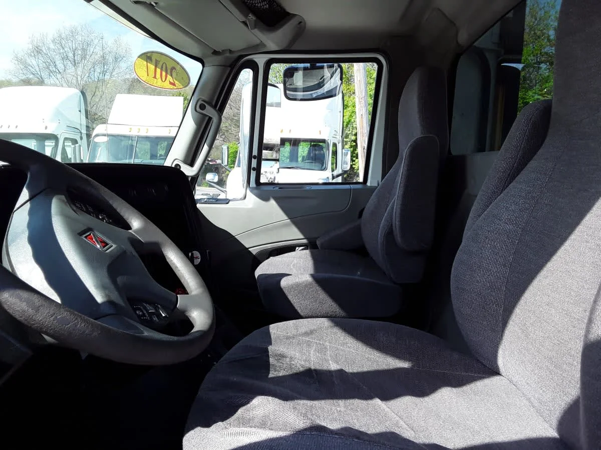 2017 International ProStar - image 7