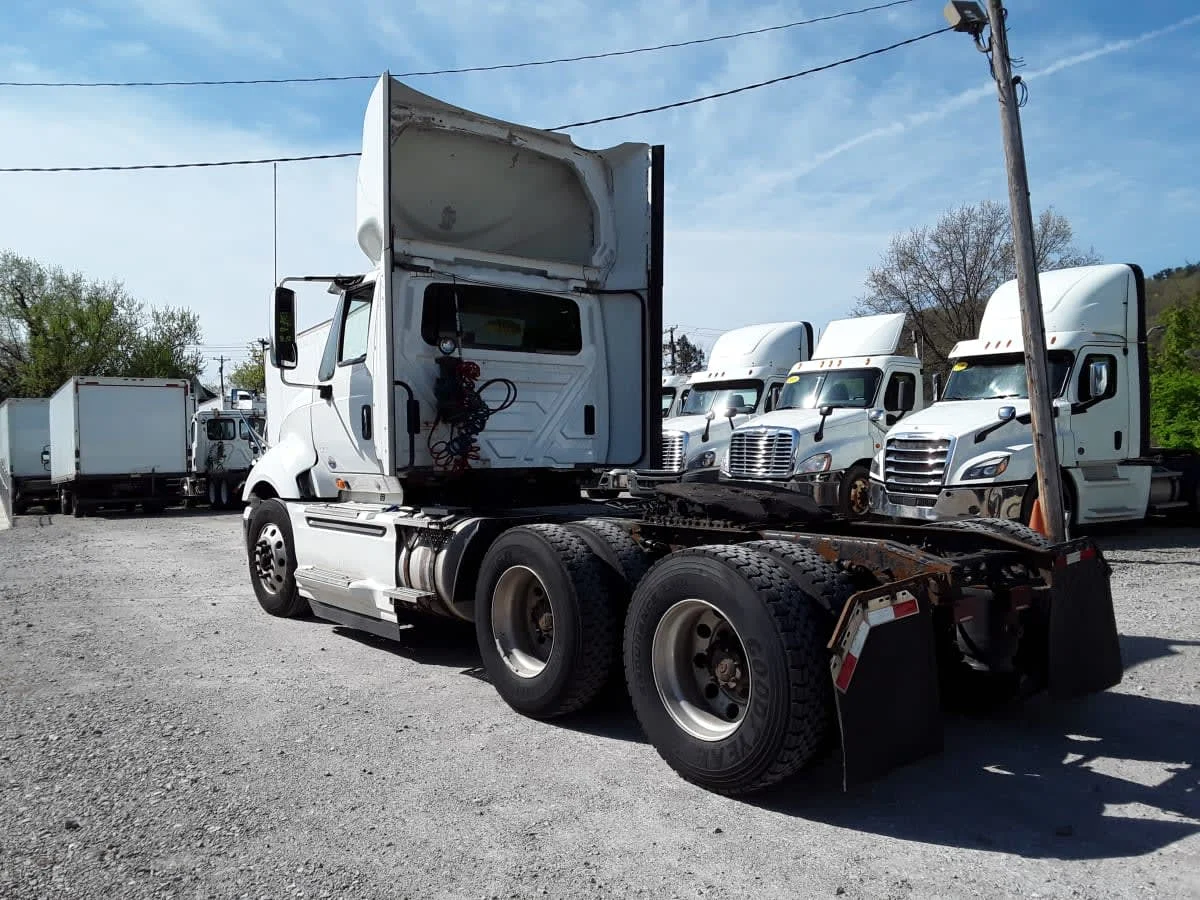 2017 International ProStar - image 6