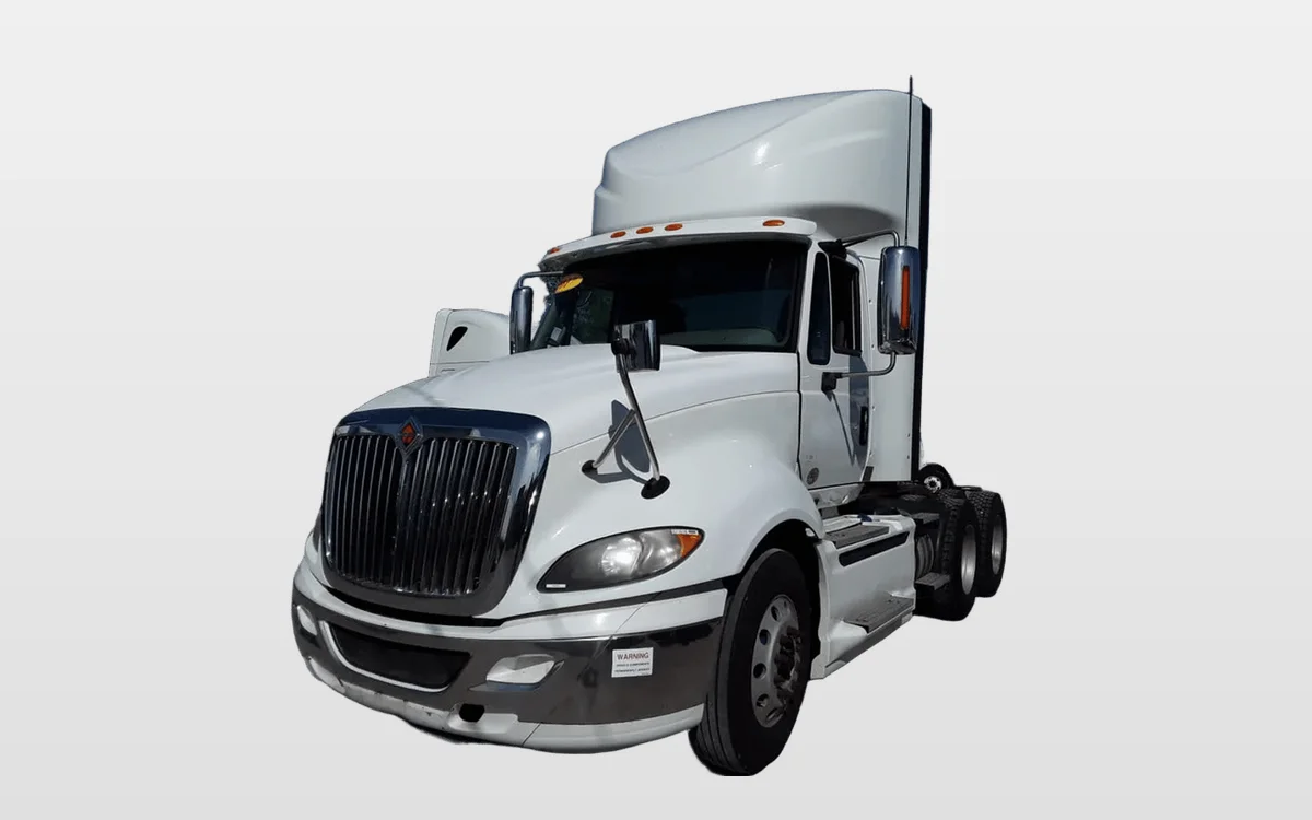 2017 International ProStar - image 1