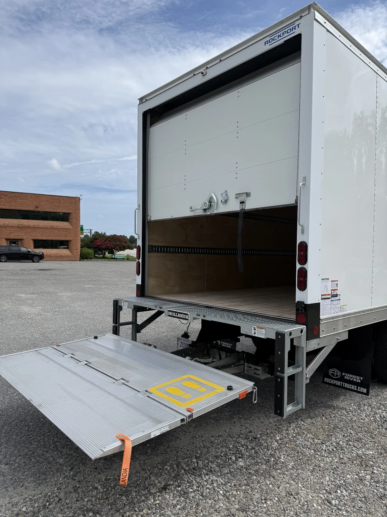 2026 Isuzu NPR in Norfolk, VA — photo 6