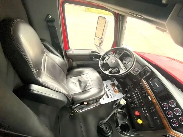 2020 International LoneStar — photo 16