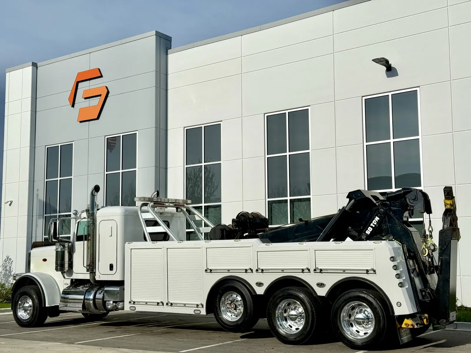 2013 Peterbilt - image 6