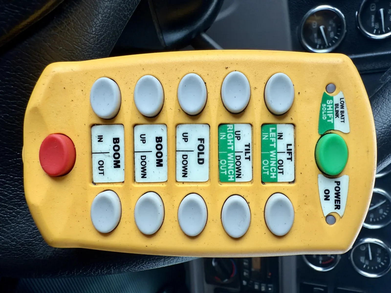 2013 Peterbilt - image 38