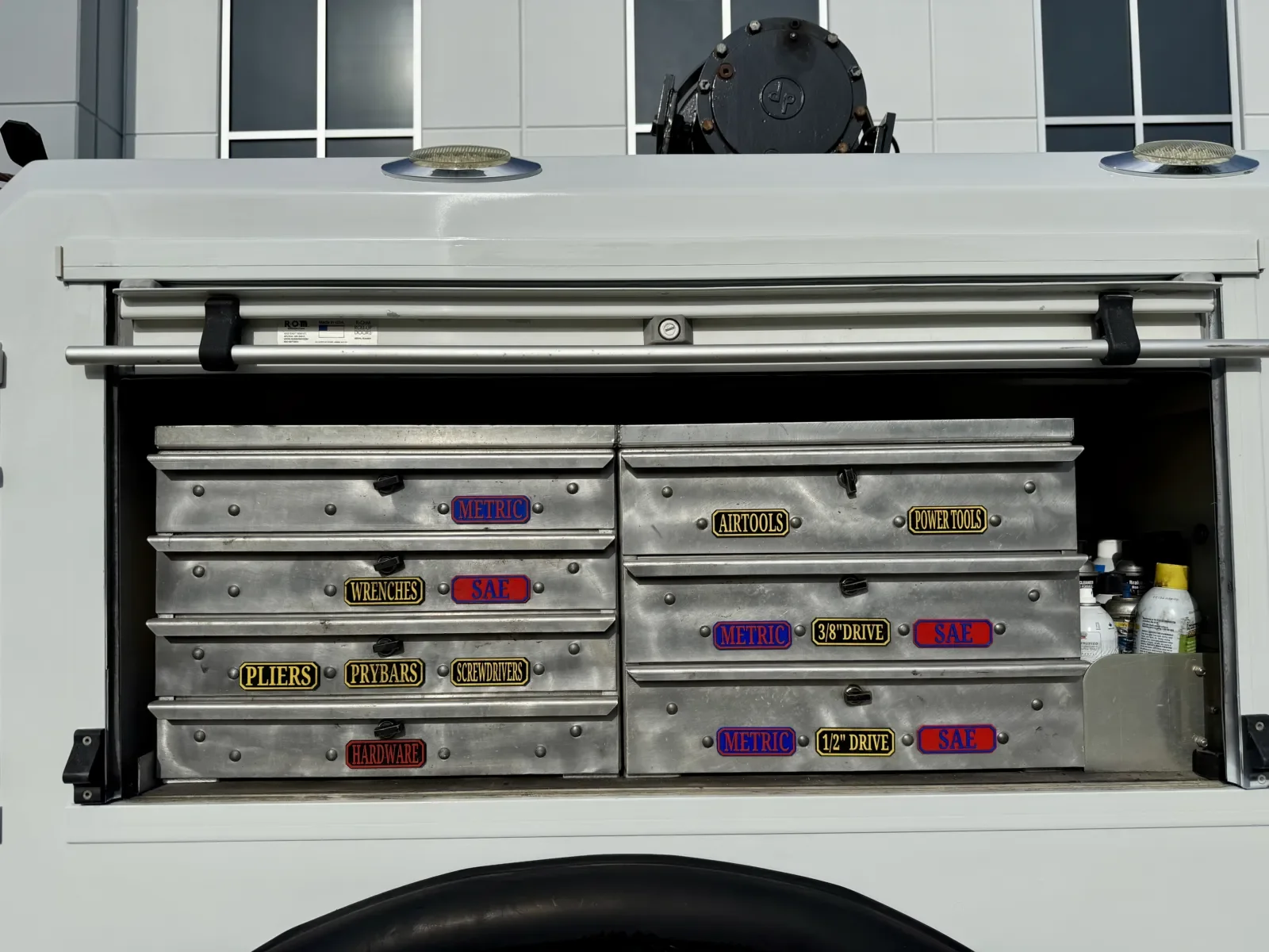 2013 Peterbilt - image 21