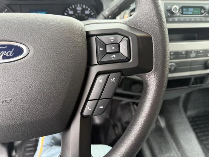 2027 Ford F-750 — photo 17