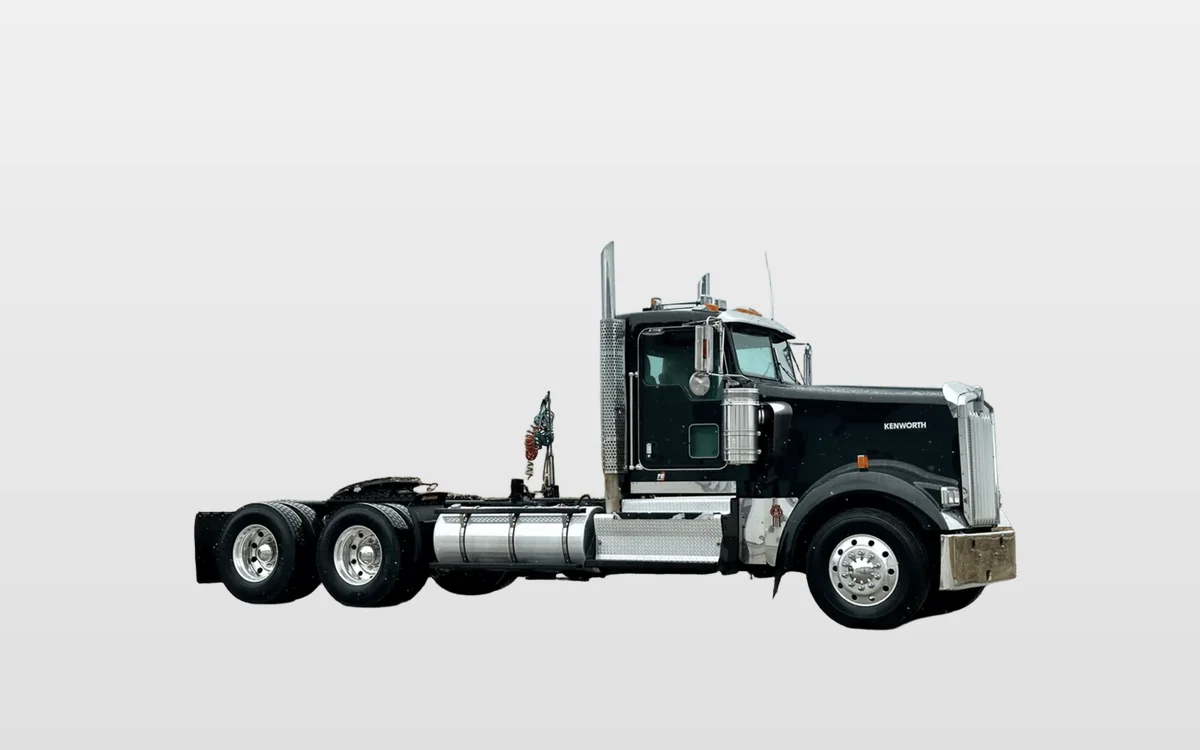2011 Kenworth W900 - image 1