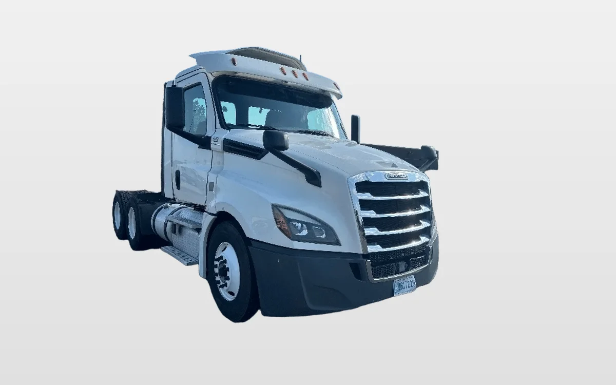 2018 Freightliner - image 1