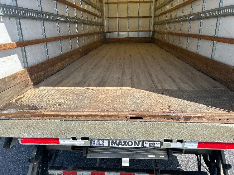 2020 Freightliner M2 106 - image 10