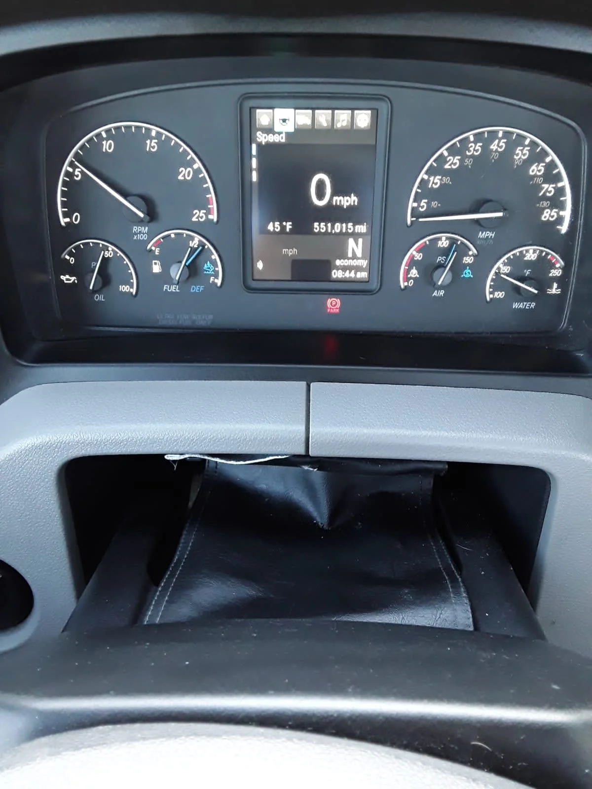 2022 Freightliner Cascadia in La Vergne, TN — photo 12