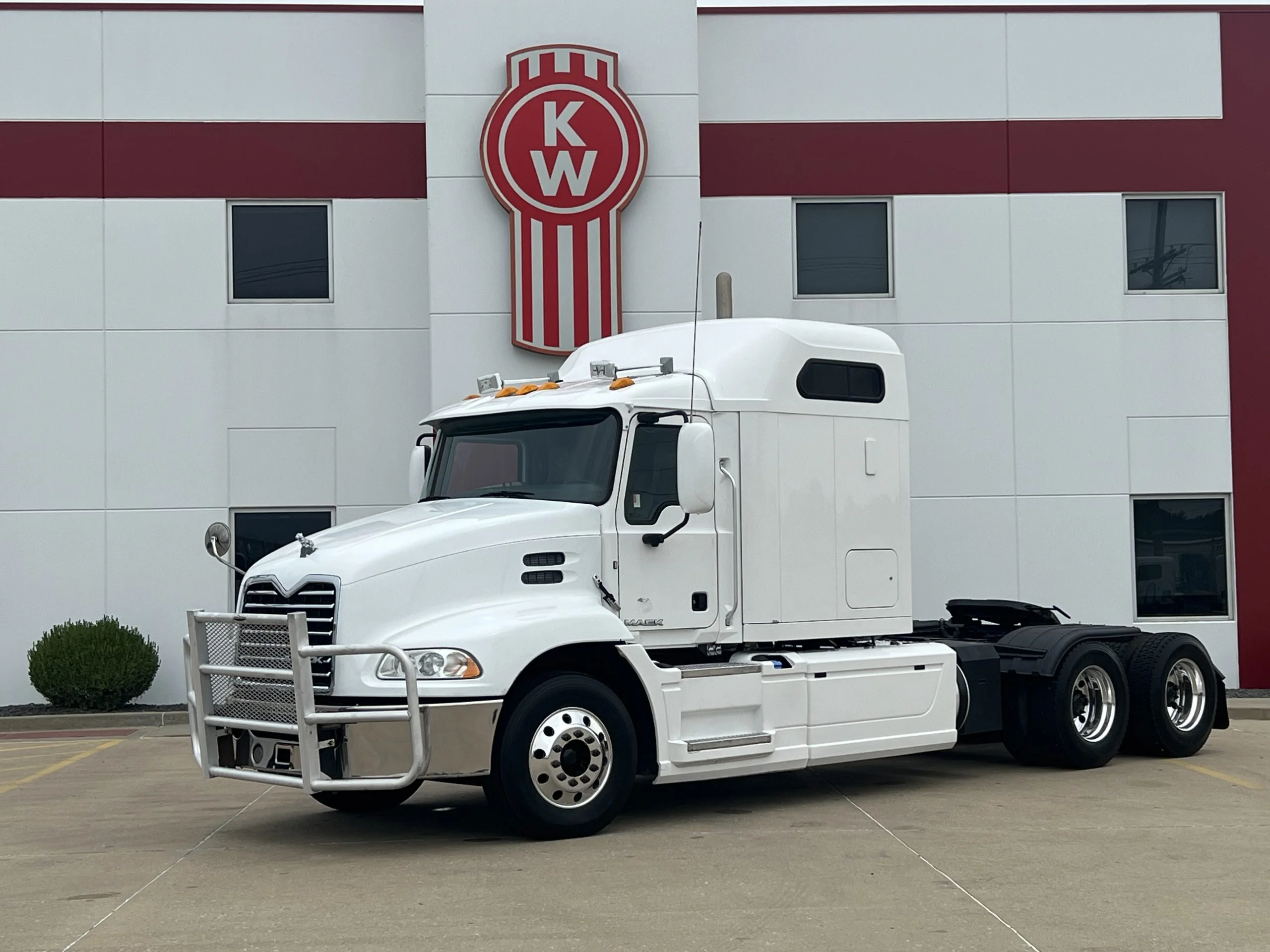 2019 Mack Pinnacle