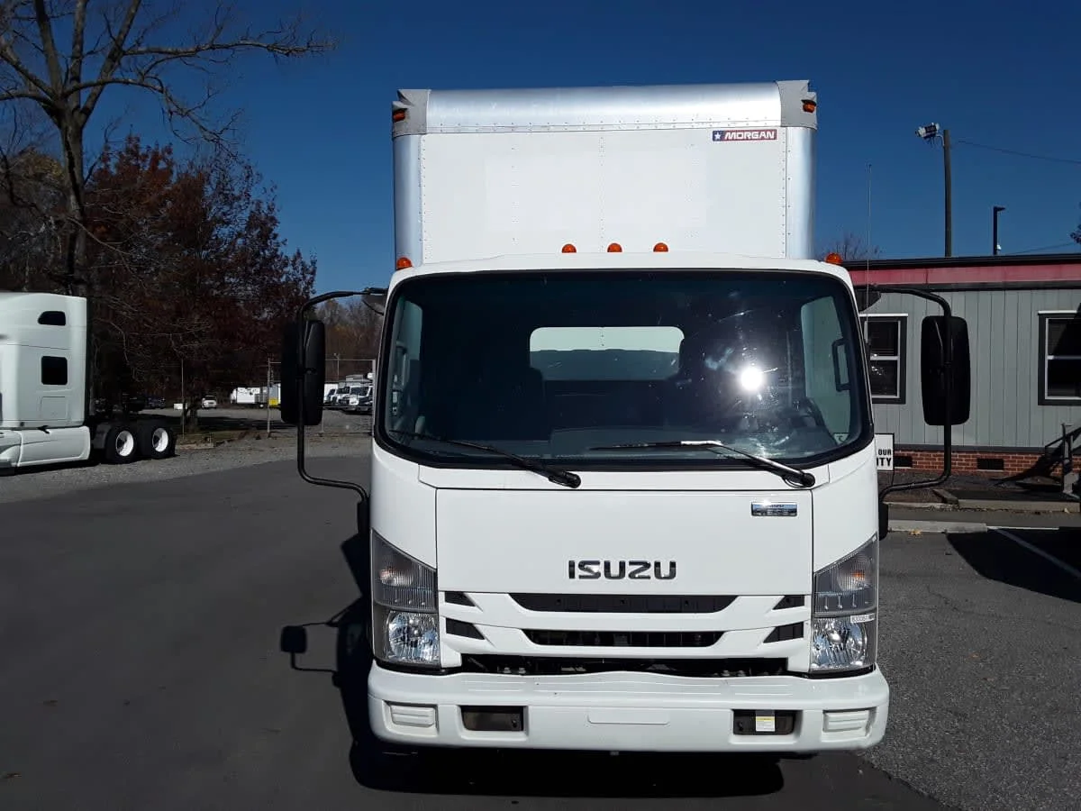 2019 Isuzu NPR - image 2