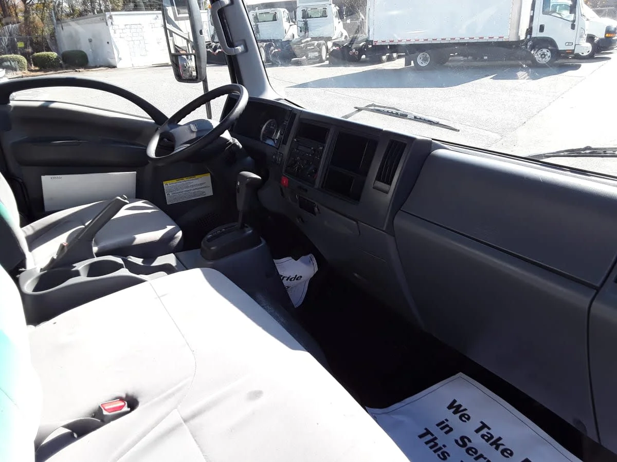 2019 Isuzu NPR - image 11