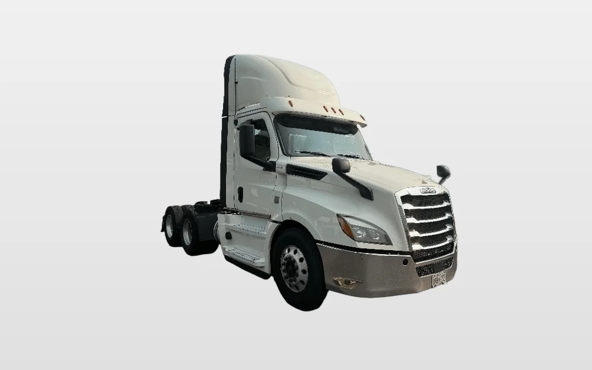 2019 Freightliner - image 1