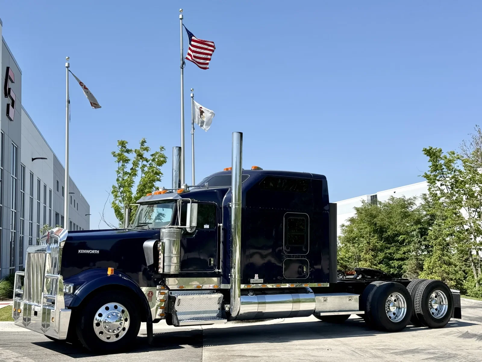 2018 Kenworth W900