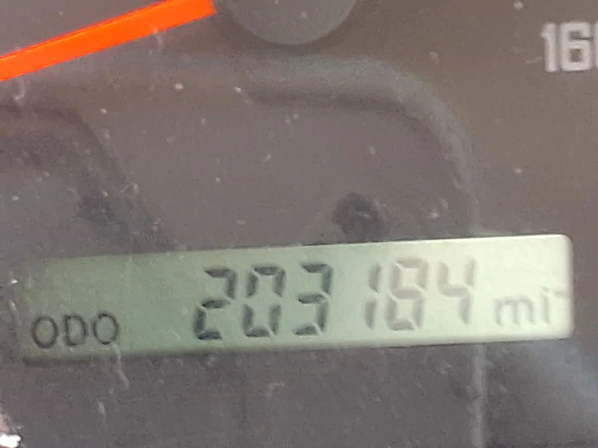 2020 Isuzu NRR in Salisbury, MA — photo 11