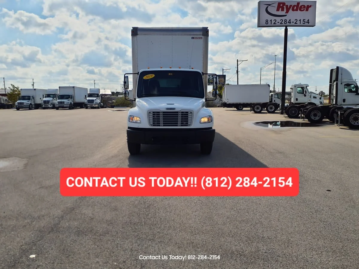 2019 Freightliner M2 106 in Clarksville, IN — photo 2