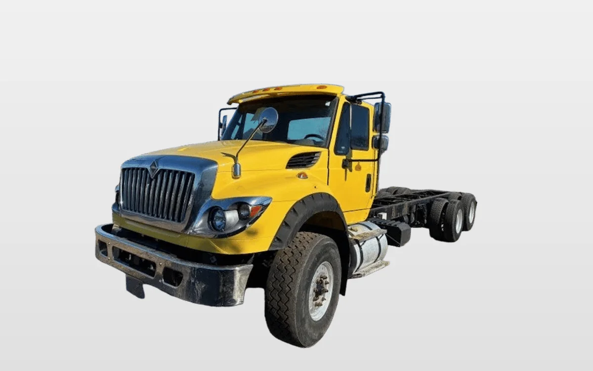 2018 International - image 1