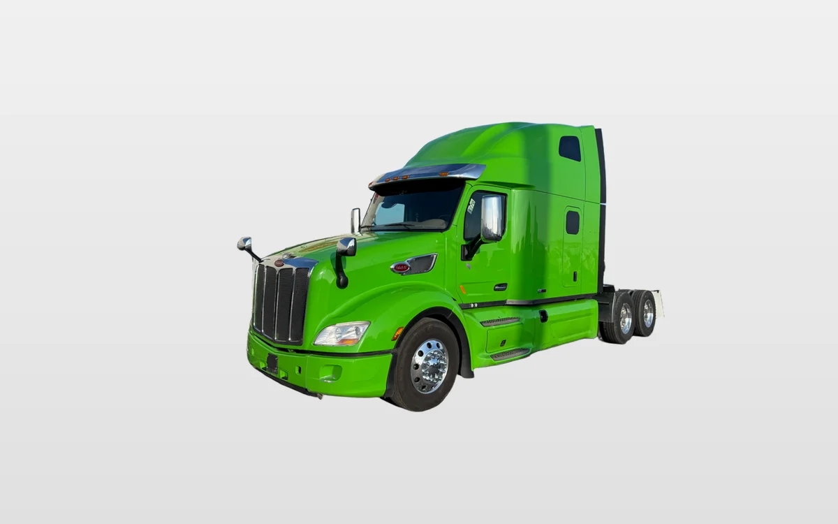 2022 PETERBILT 579 - image 1