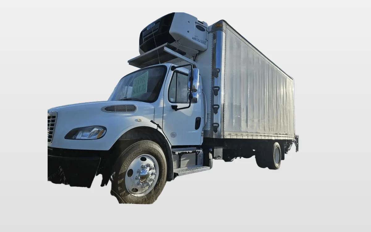 2017 Freightliner M2 106 - image 1