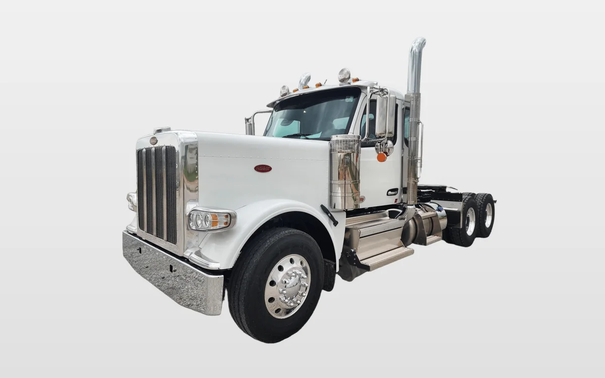 2026 PETERBILT 589 - image 1