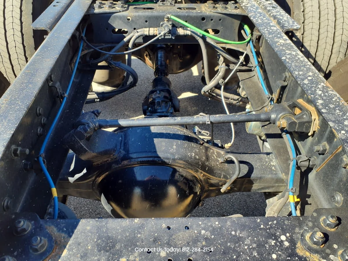 2021 Freightliner Cascadia - image 9