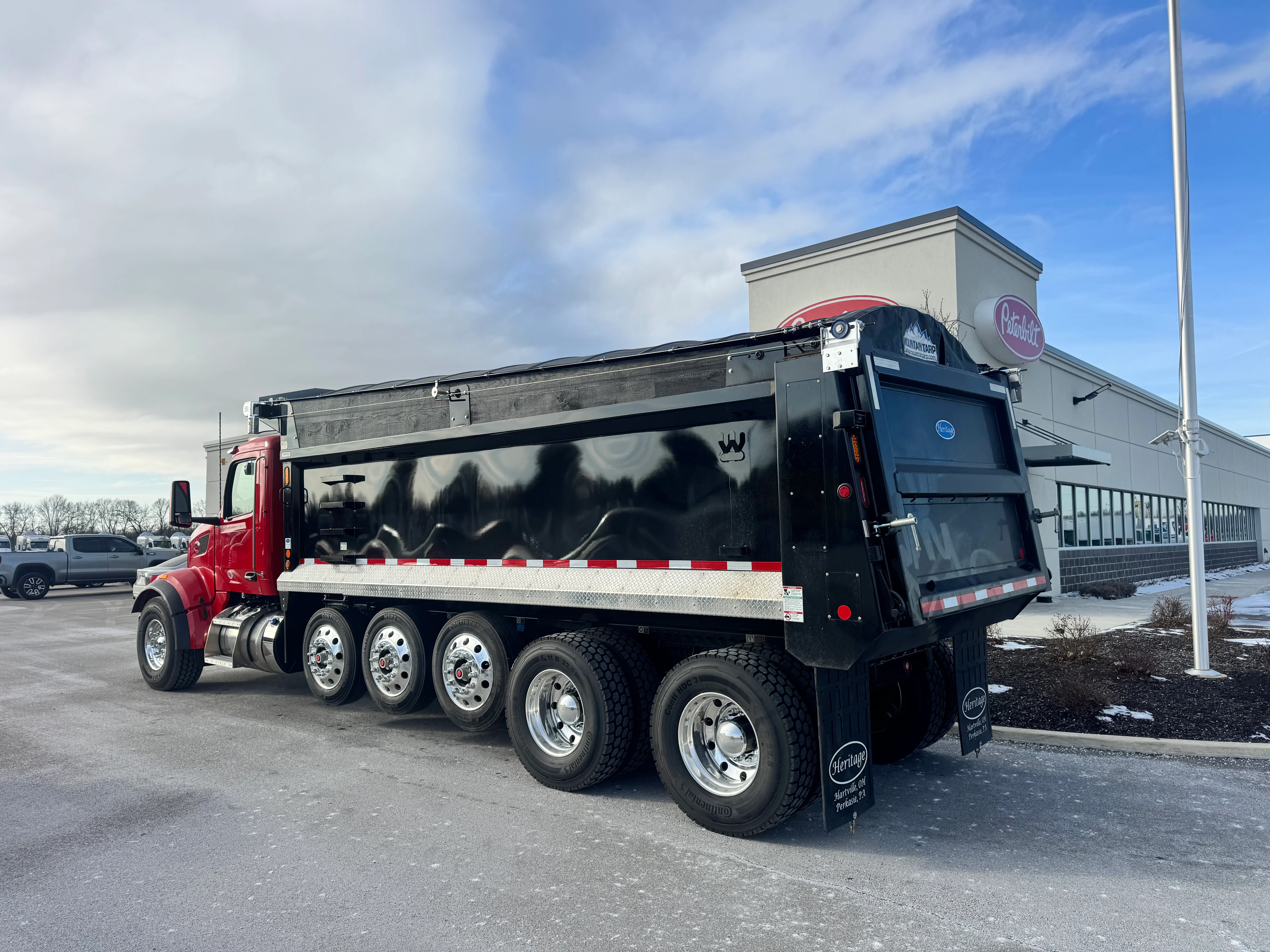 2026 Peterbilt 567 in Dayton, OH — photo 3