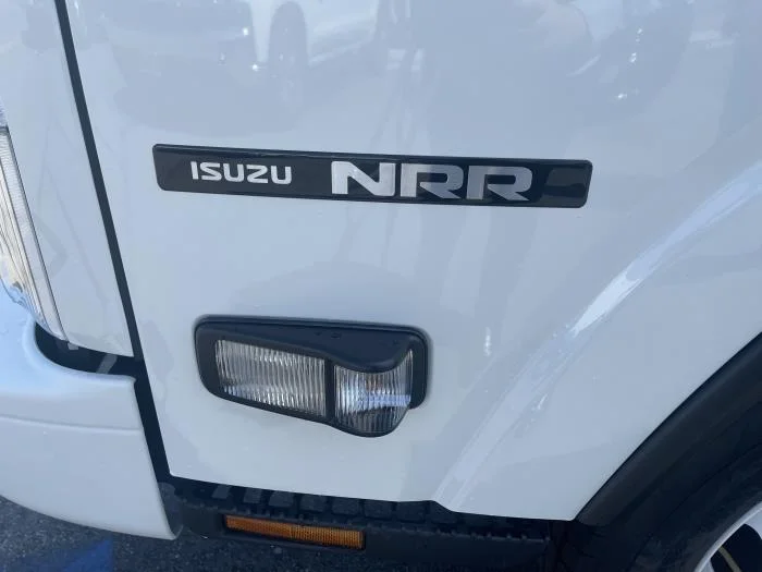 2025 Isuzu NRR in Whittier, CA — photo 14