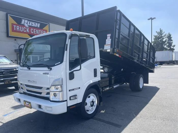2025 Isuzu NRR in Whittier, CA — photo 23