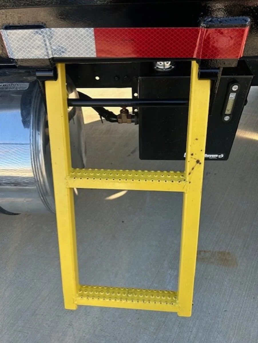 2021 Freightliner 122SD - image 11