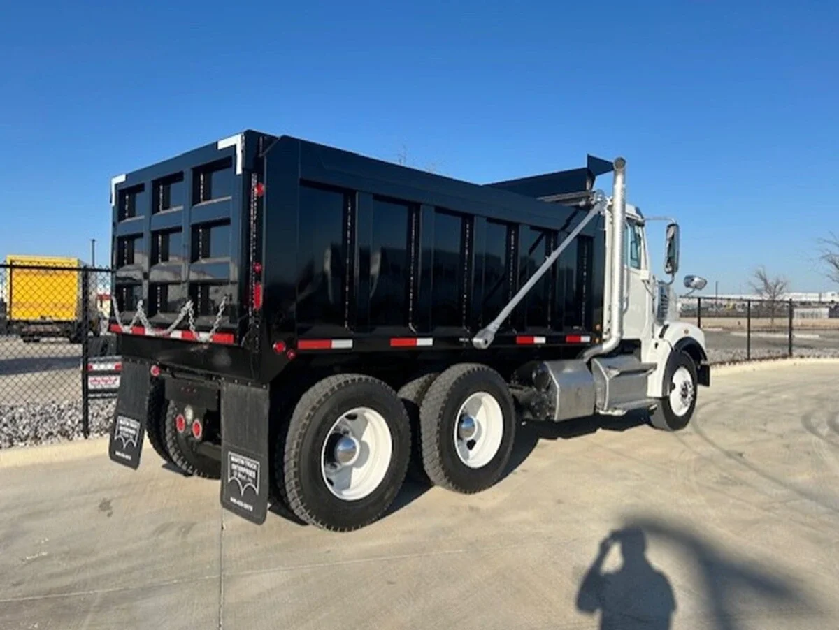 2021 Freightliner 122SD - image 8