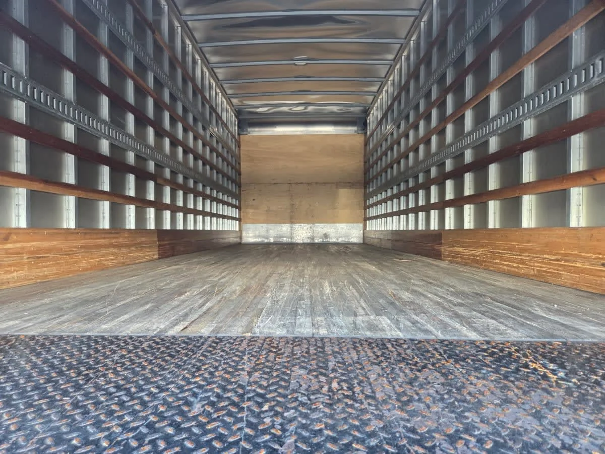 2022 Freightliner M2 106 in St. Rose, LA — photo 8